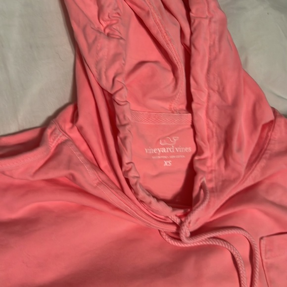 Vineyard vines long sleeve hoodie t- shirt - Picture 3 of 4